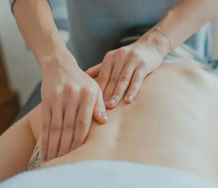 Massage drainage lymphatique, bien être, détente, calme, relaxation, décontraction, détente musculaire, demoname alatienne